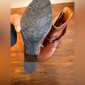 Women’s boots pikolonos size 35-5 us